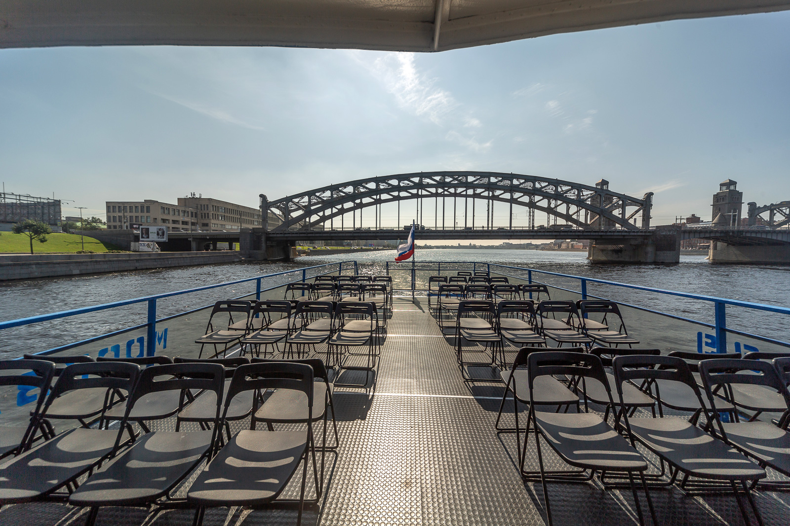 Речная прогулка в Санкт-Петербурге